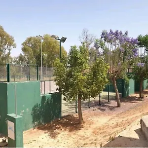 Con Piscina Y Parking En Sevilla Apartamento